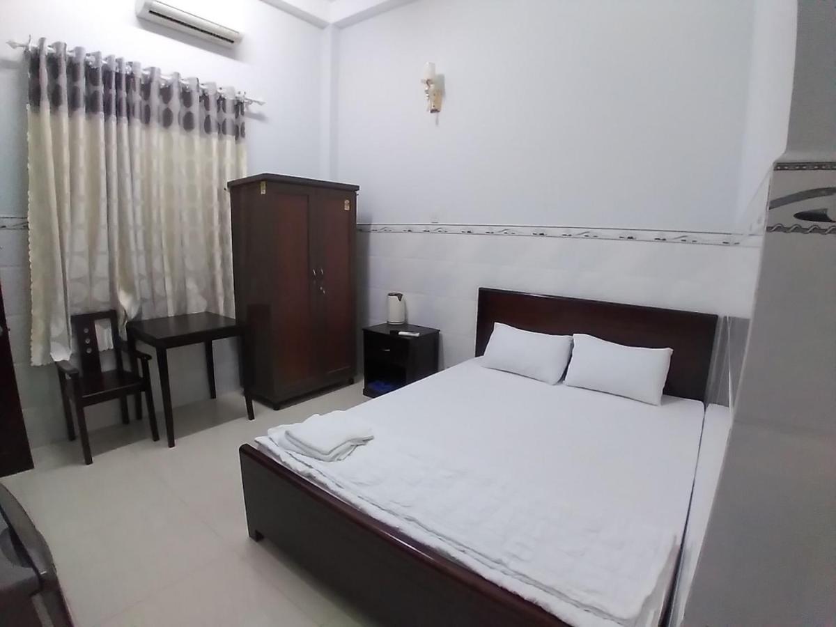 Phuoc Hung 1 Hotel Vĩnh Long Exteriör bild