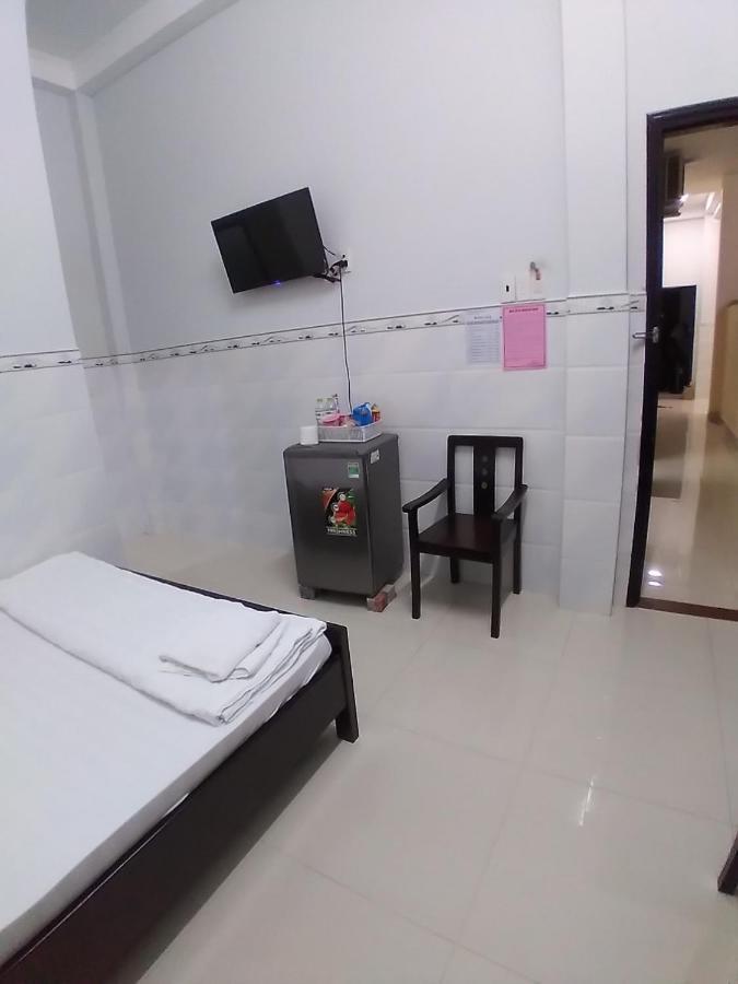 Phuoc Hung 1 Hotel Vĩnh Long Exteriör bild